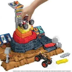 MATTEL Coffret Arène De Démolition Monster Trucks Hot Wheels -Jeux Et Jouets 2644b4c5cc3d8fe113f207efc0c6e83dde32dd49 886821 4