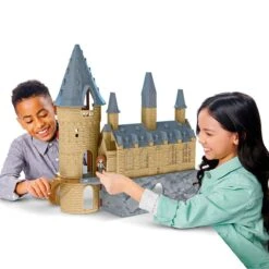 SPIN MASTER Château De Poudlard Magical Minis™ Wizarding World -Jeux Et Jouets 60fa91b1d9a47 869138 2