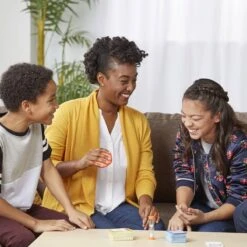 Hasbro Gaming Taboo Famille -Jeux Et Jouets 87b00a218b3ff5cda9e83ba0669e9e4b36275c61 IMG PRODUCT 852201 4