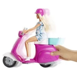 MATTEL Barbie Et Son Scooter -Jeux Et Jouets a1ecdd623818aee40d409f10ae277dcf1d4df776 886799 4